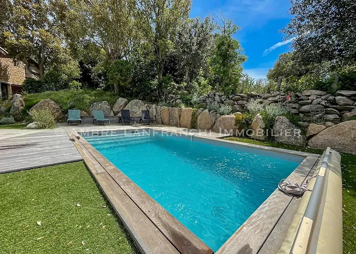 Maison En Pierre - 6 Personnes - Piscine