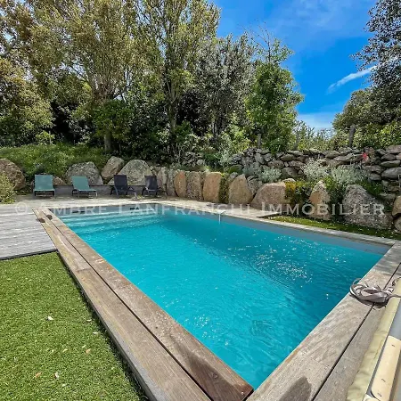 Maison En Pierre - 6 Personnes - Piscine